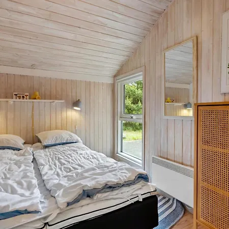 Hébergement de vacances Amazing Home In Saeby With Sauna